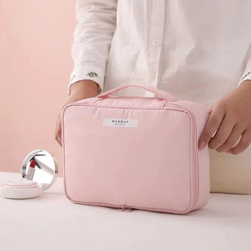 Necessarie para maquiagem Mariana