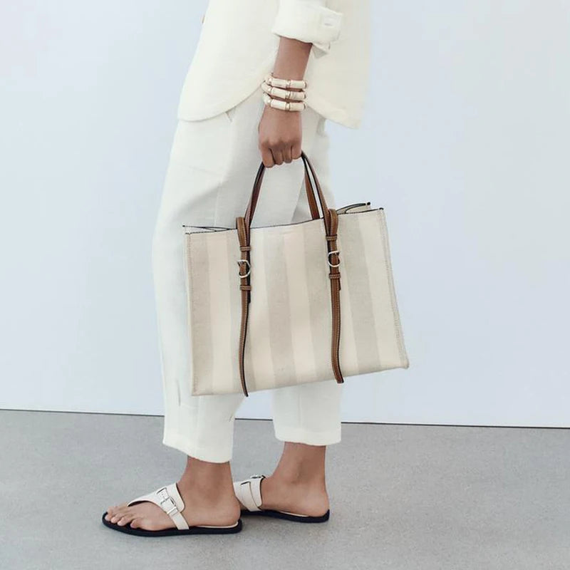 Bolsa Feminina Yasmin Tote Bag – Estilo, Conforto e Praticidade para o Seu Dia a Dia