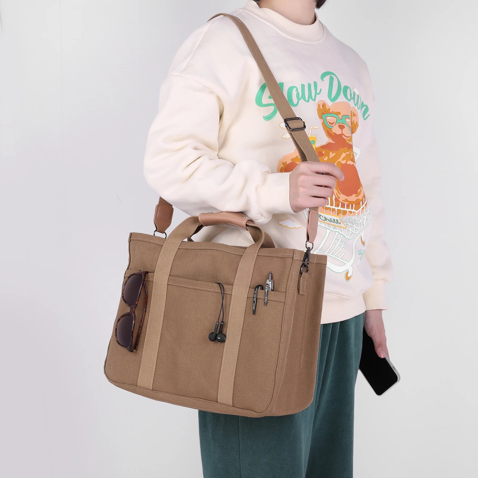Bolsa Unissex em Lona Minimalismo, Espaço e Versatilidade Azzure