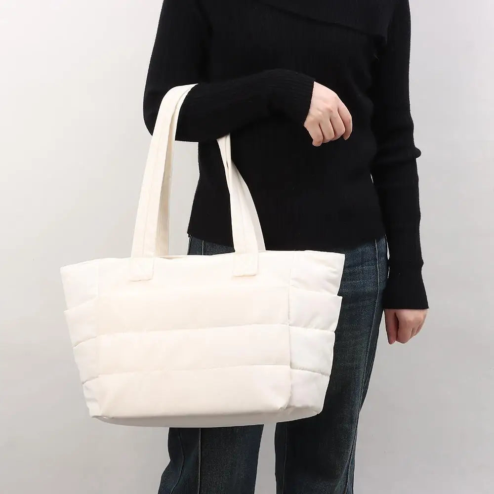 Bolsa Feminina Compacta, Leve e Funcional - Tote Bag Lia