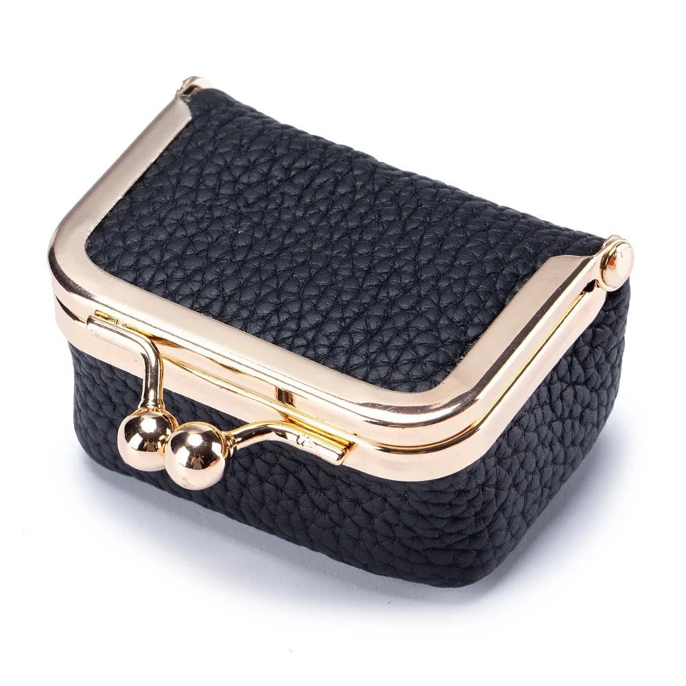 Mini Porta-Jóias Velúra – Elegância Compacta para o Seu Dia a Dia